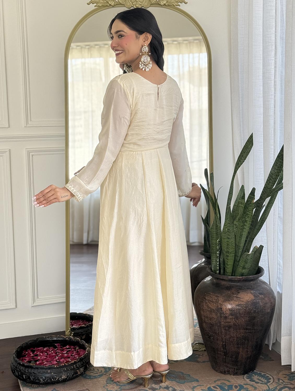 women embroidered long sleeve anarkali kurta pant with dupatta set - 22011238 - Standard Image - 3