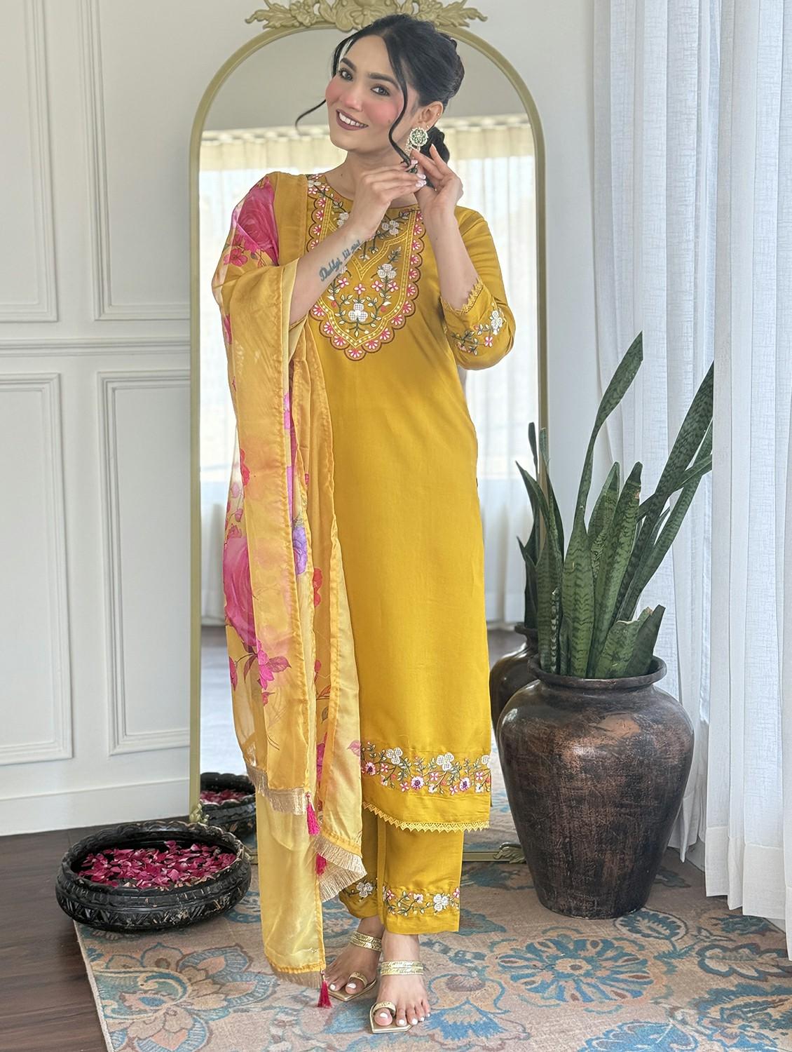 women embroidered three quarter sleeve kurta pant with dupatta set - 22011277 - Standard Image - 3