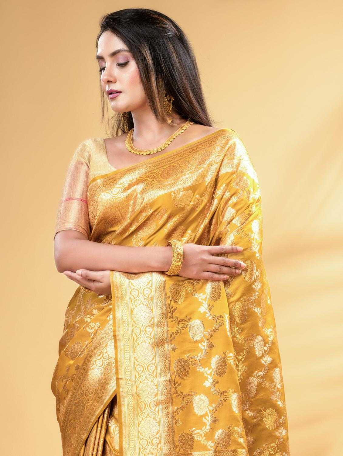 women self design banarasi saree with blouse - 22011299 - Standard Image - 3