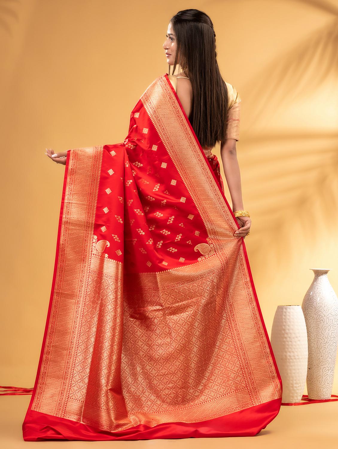 women self design banarasi saree with blouse - 22011332 - Standard Image - 3