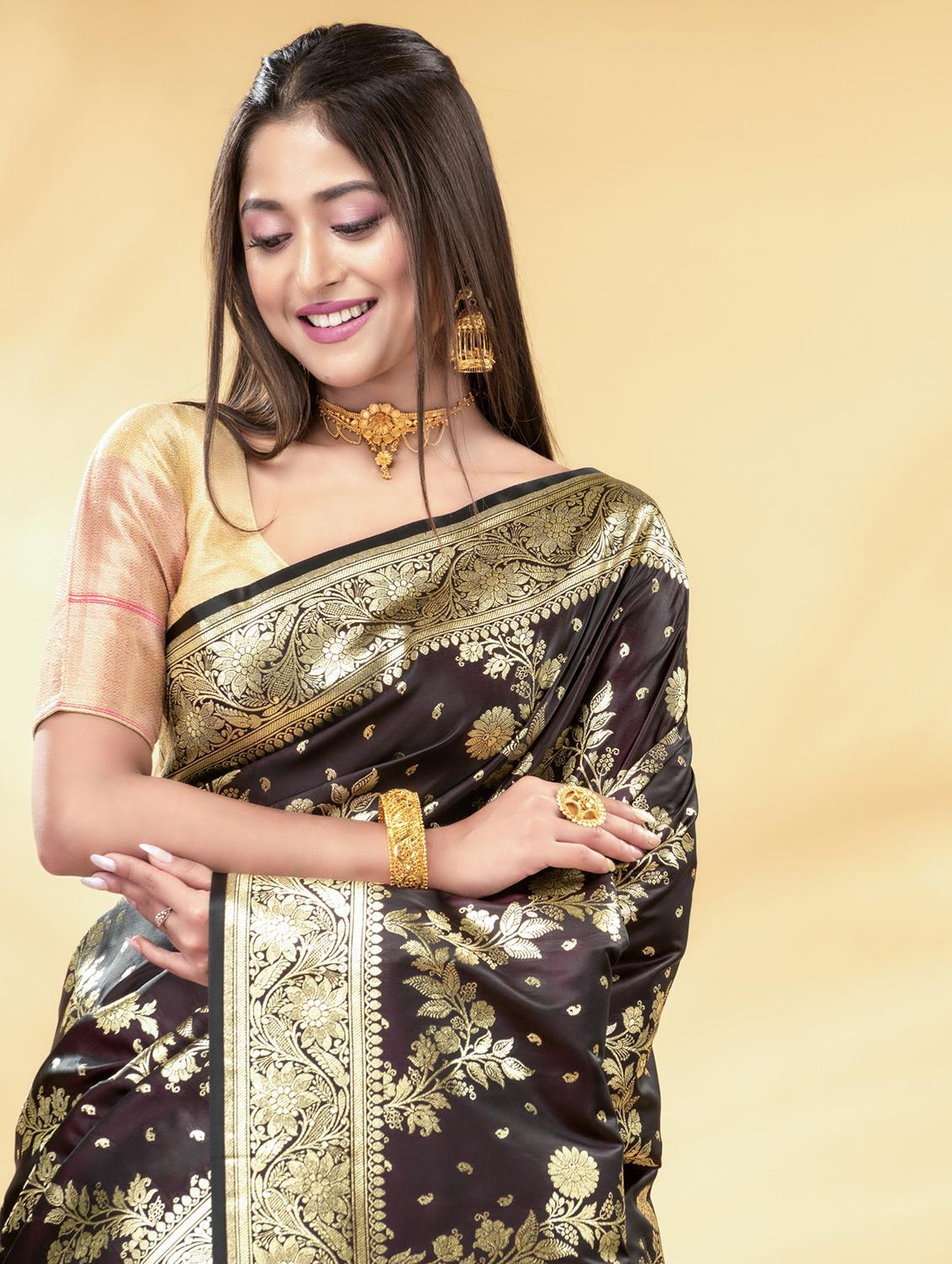 women self design banarasi saree with blouse - 22011340 - Standard Image - 3