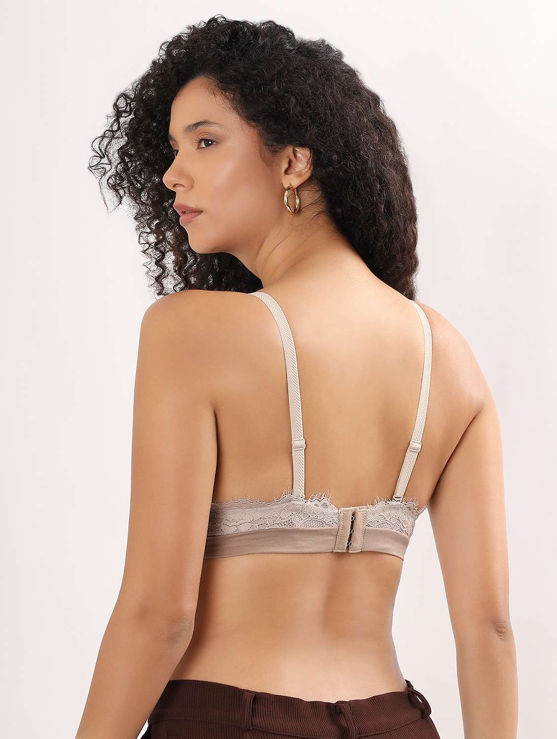 women color block lightly padded plunge bra - 22011384 -  Standard Image - 3