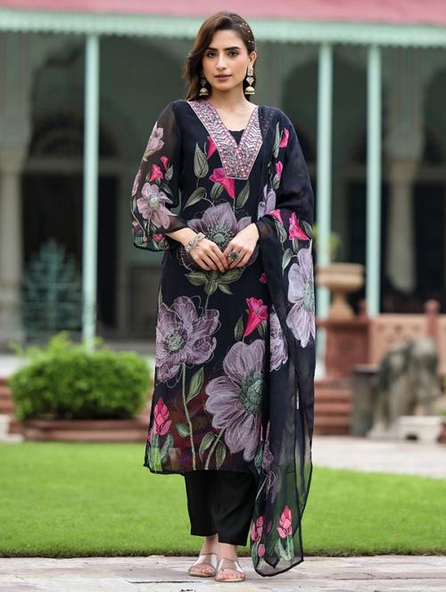 women embroidered three quarter sleeve kurta pant with dupatta set - 22011423 -  Standard Image - 0