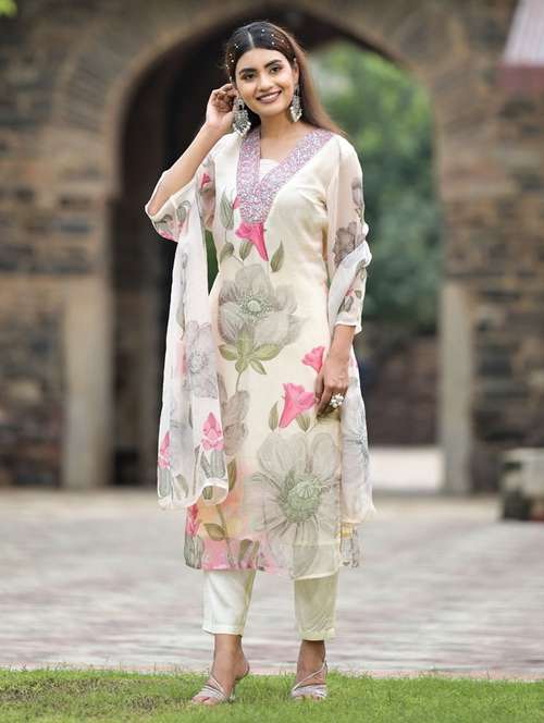 women embroidered three quarter sleeve kurta pant with dupatta set - 22011424 -  Standard Image - 0