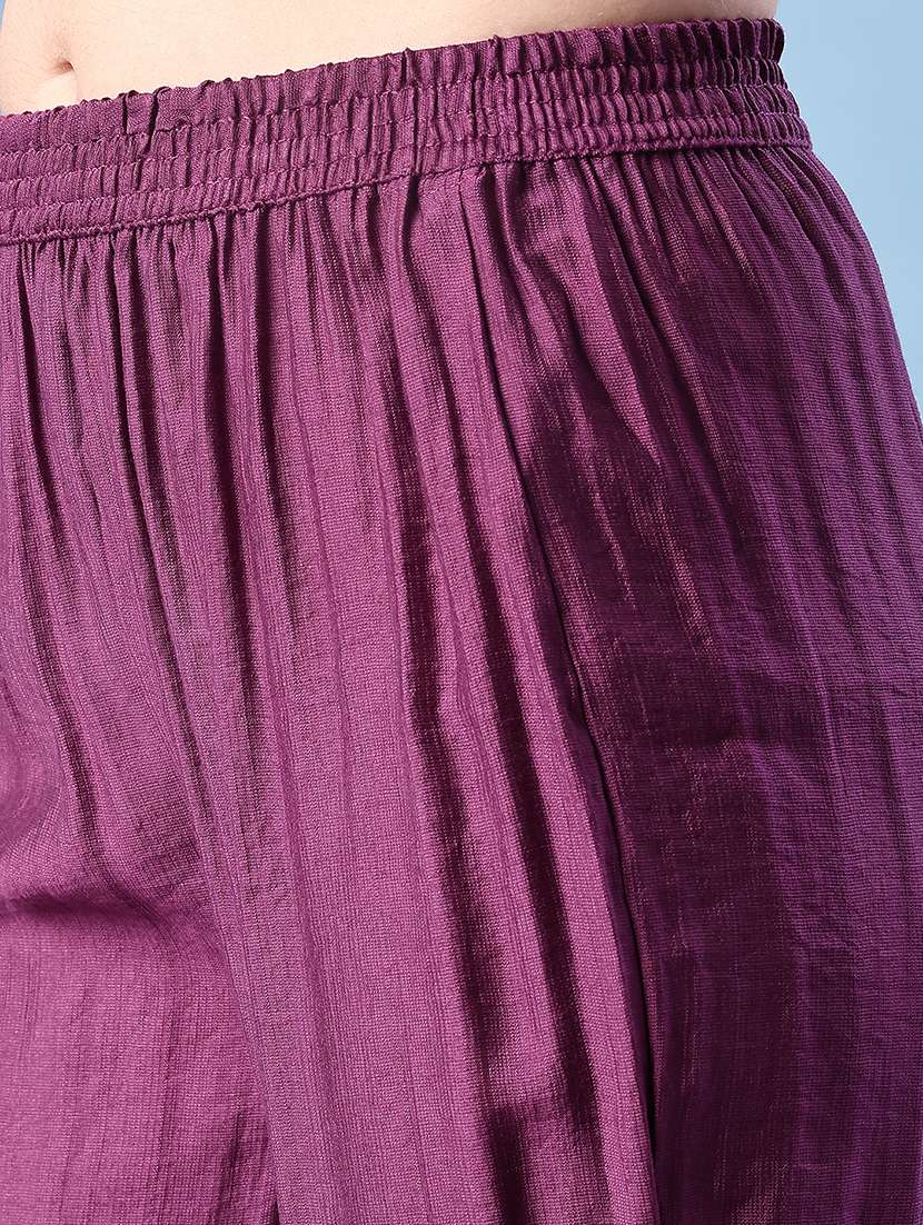 women embroidered kurta and pant set with dupatta - 22011595 -  Standard Image - 5