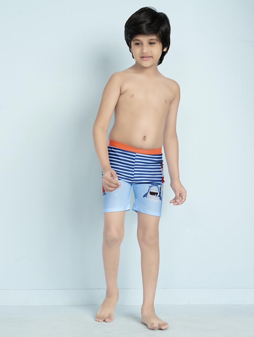 boys printed mid rise swimming shorts