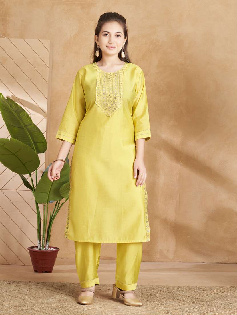 girls embroidered kurta and pant set 