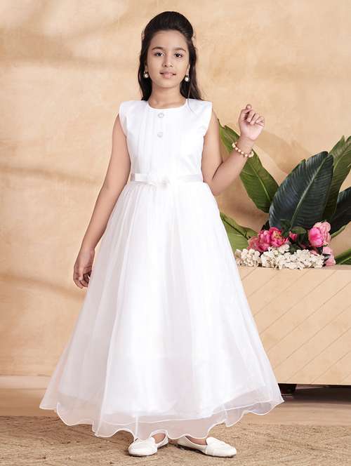 women white solid sleeveless fit & flare dress - 22012082 -  Standard Image - 0