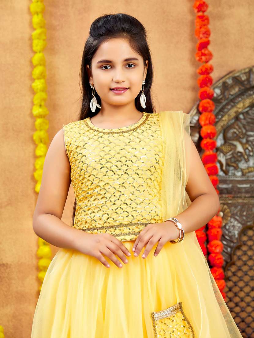 girls embroidered sleeveless lehenga choli set - 22012156 - Standard Image - 5