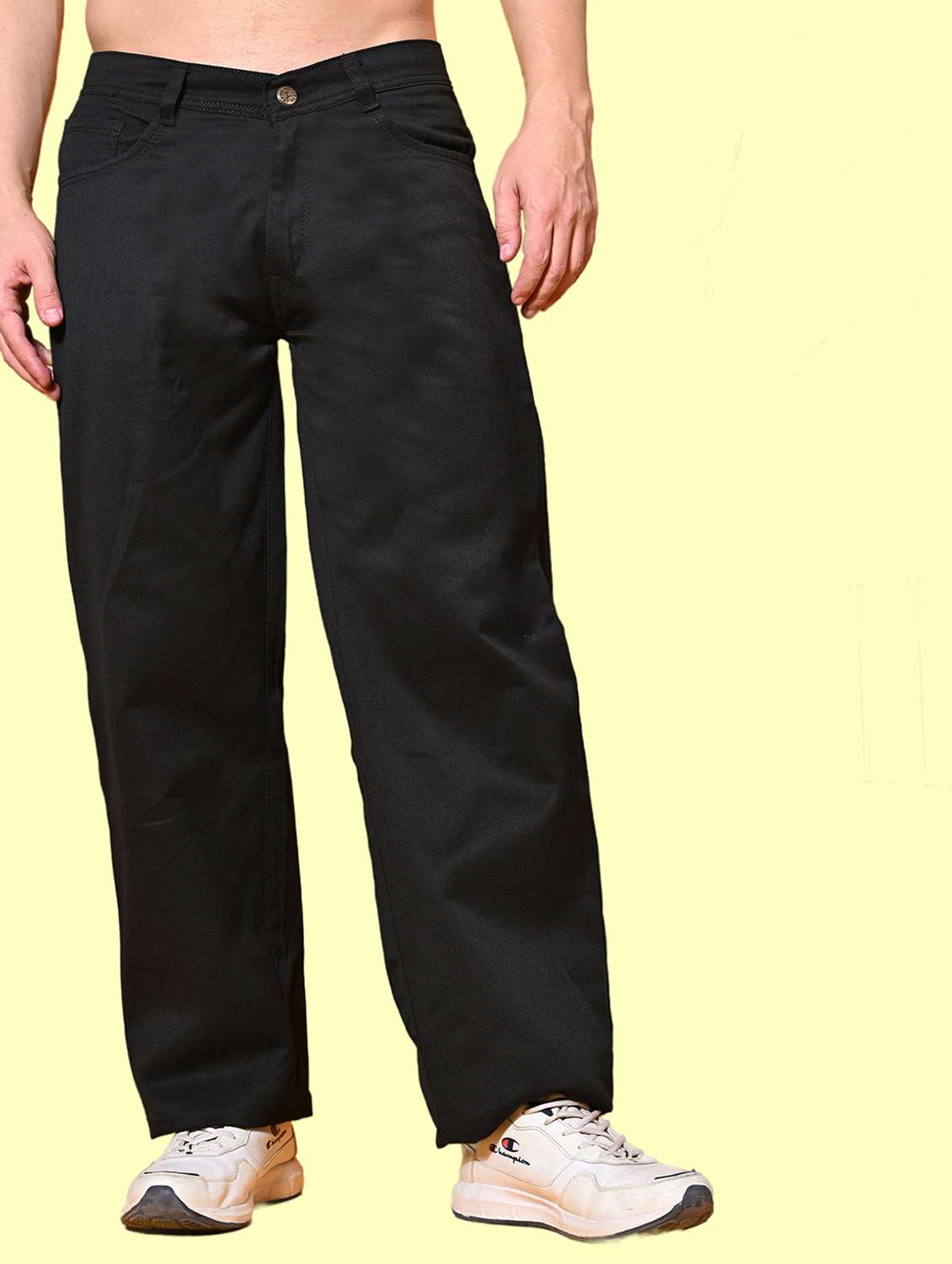 men black plain mid rise baggy jeans - 22012333 - Zoom Image - 0