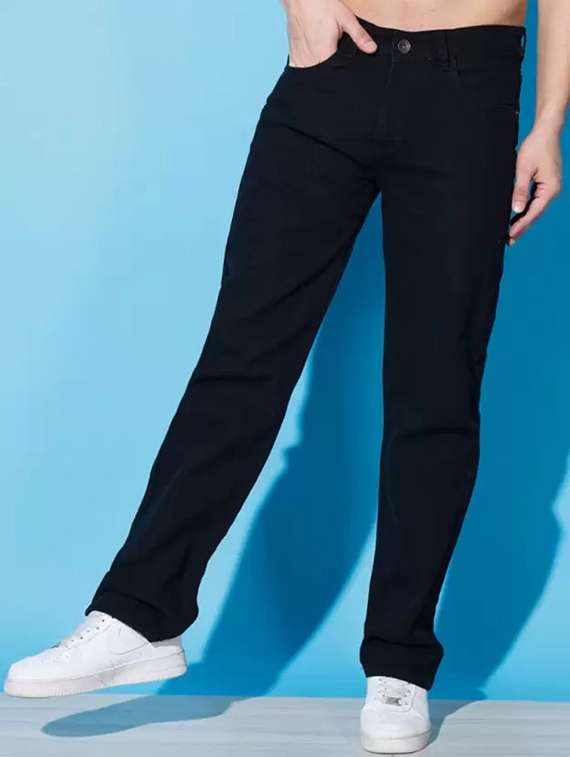 men black plain mid rise relaxed fit jeans