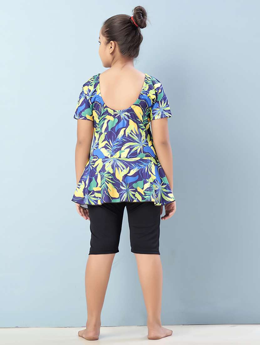 girls printed sports wear functional swimsuit - 22012583 -  Standard Image - 3