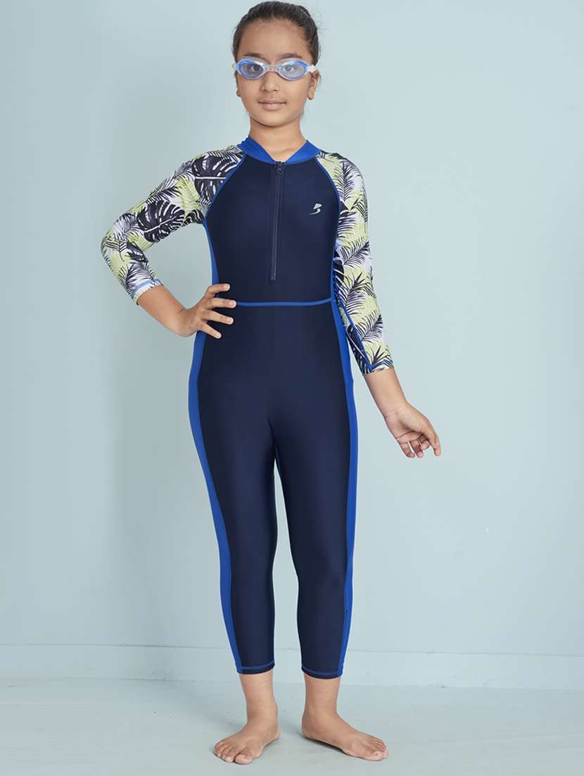 girls printed sports wear functional swimsuit - 22012585 - Zoom Image - 0