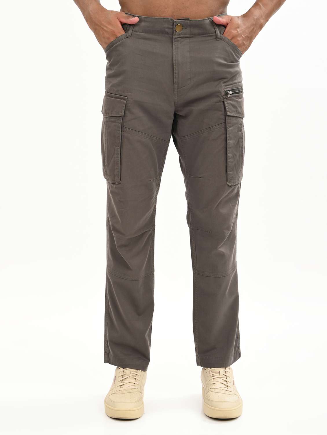 men solid mid rise relaxed fit cargo - 22012859 - Zoom Image - 0