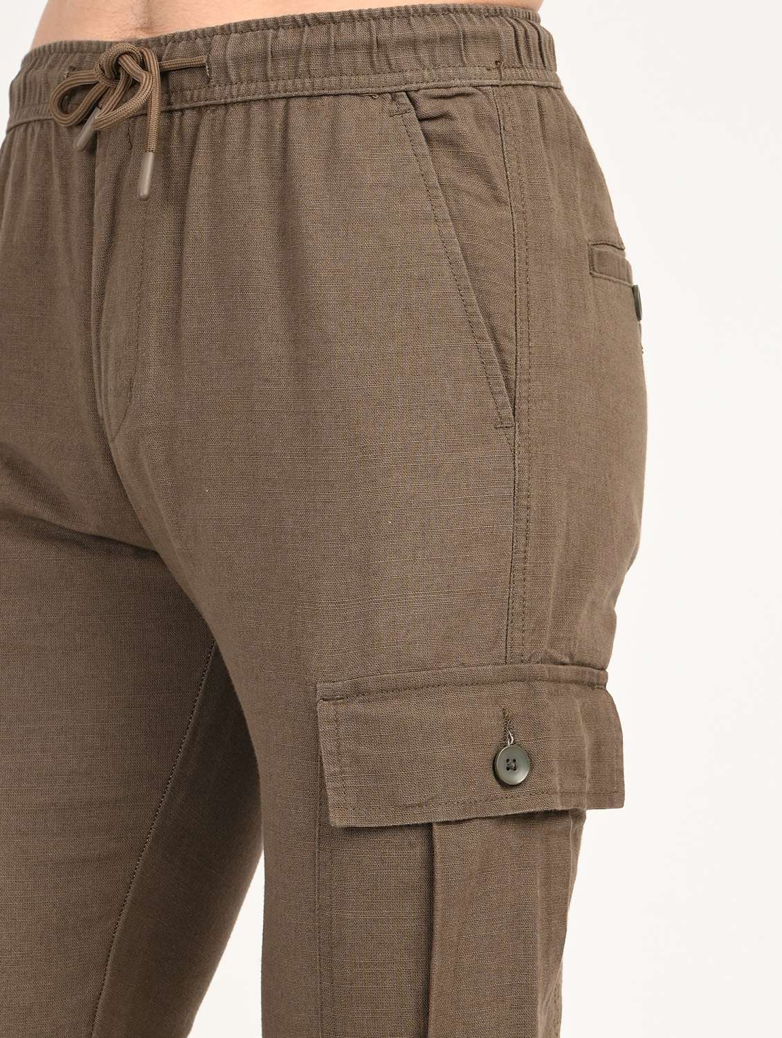 men solid mid rise regular fit cargo - 22012882 - Standard Image - 5