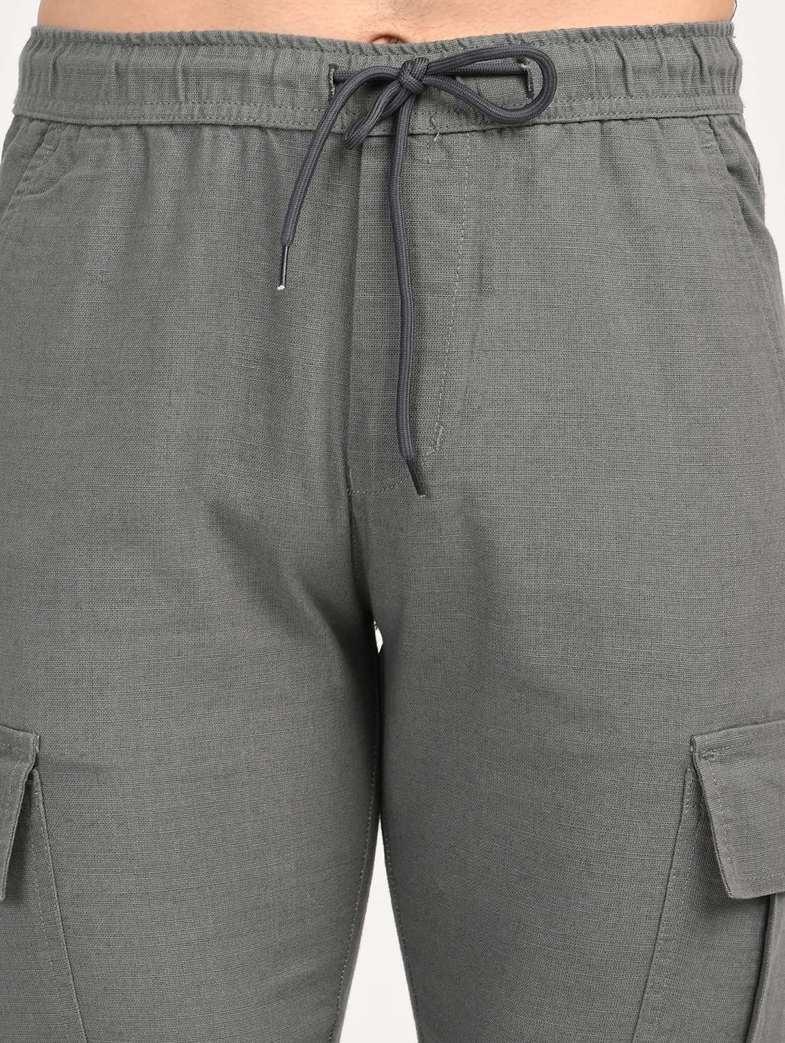 men solid mid rise regular fit cargo - 22012887 - Standard Image - 8