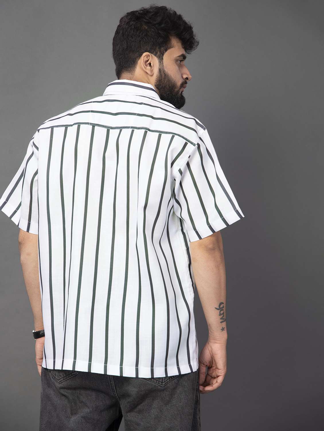 men striped short sleeve oversized casual shirt - 22012972 -  Standard Image - 3
