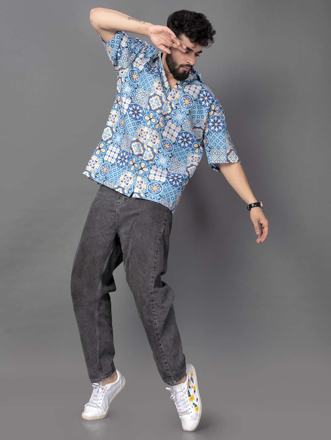 men printed short sleeve oversized casual shirt - 22013065 -  Standard Image - 3