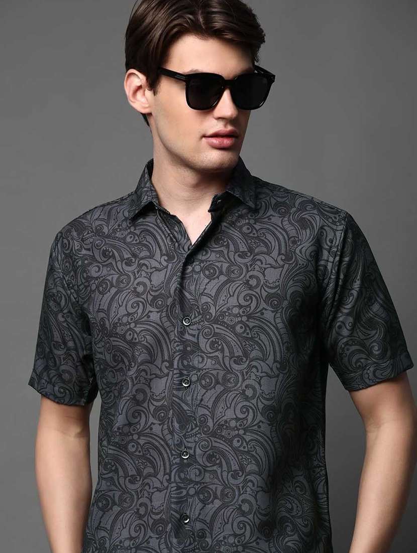 men printed short sleeve regular fit casual shirt