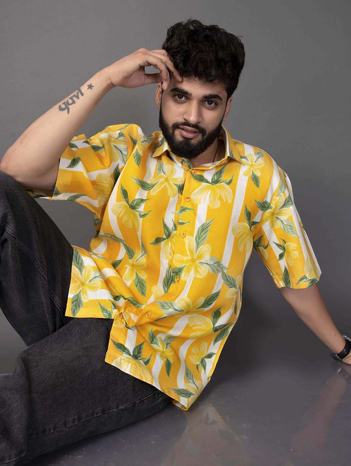 men floral printed short sleeve oversized casual shirt