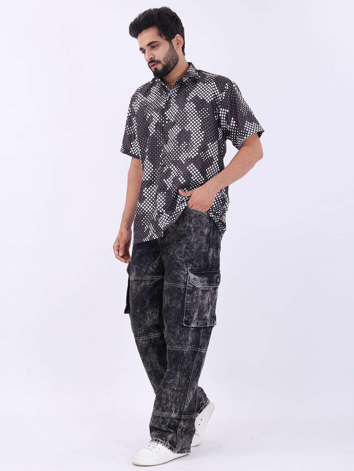 men printed short sleeve oversized casual shirt - 22013215 -  Standard Image - 3