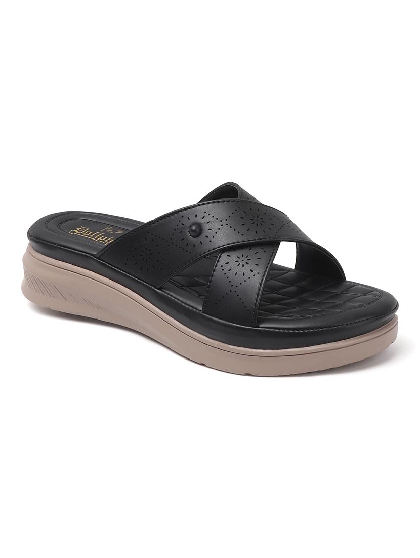 women solid slip on flats - 22013283 - Standard Image - 5