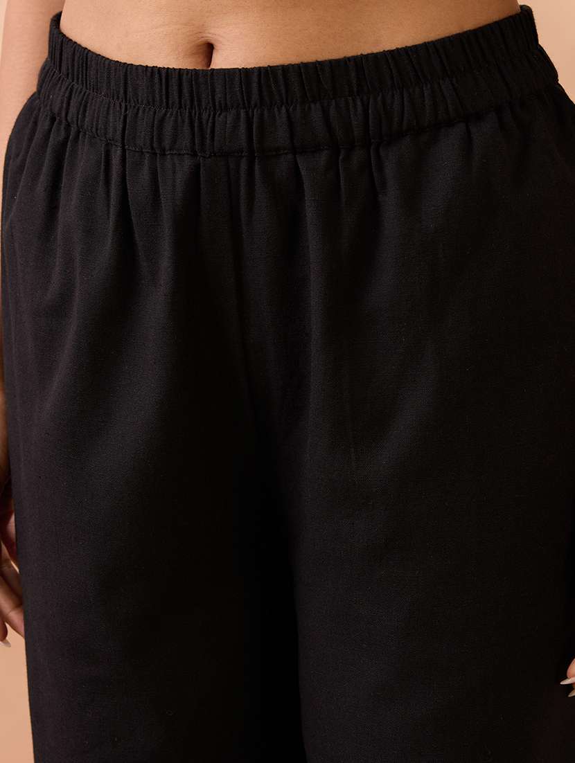 globus women maroon geometric print v-neck calf length straight kurta & pant set - 22013348 -  Standard Image - 5