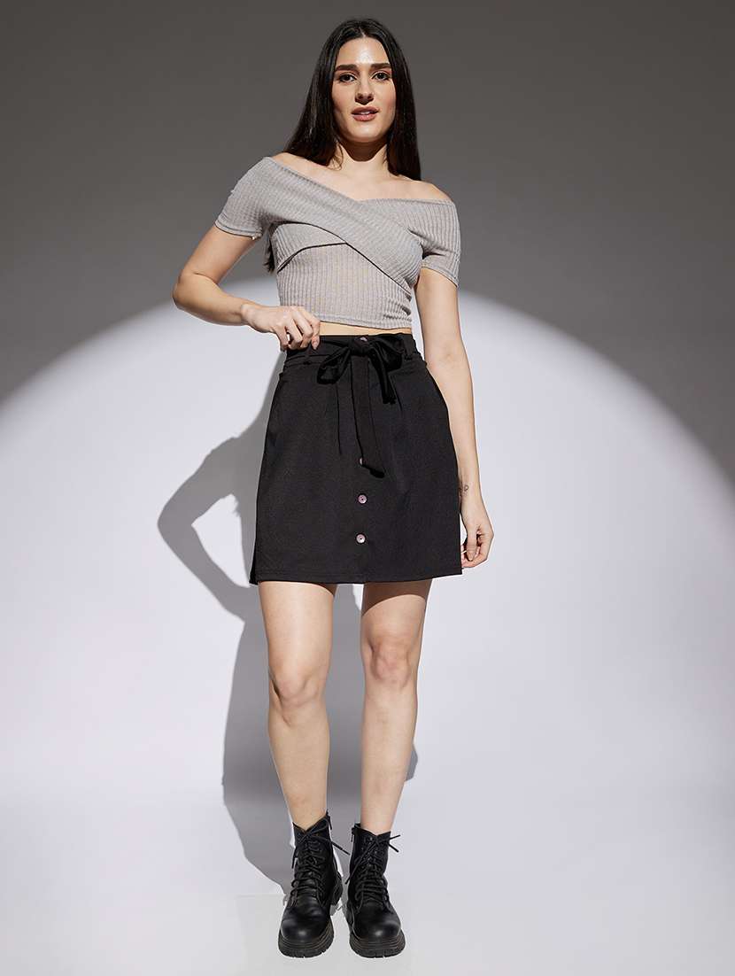 women black solid high rise a-line skirt - 22013365 -  Standard Image - 5
