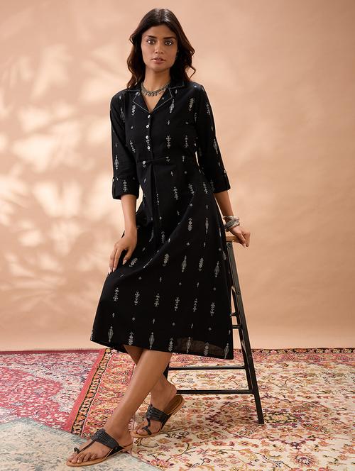 globus women black notched lapel roll up sleeves ethnic print a-line midi dress - 22013411 - Standard Image - 0
