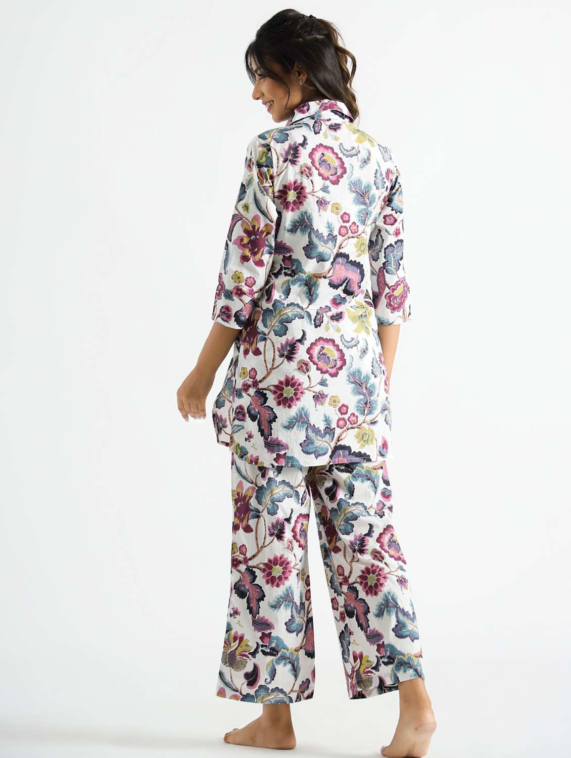 women printed three quarter sleeve co-ord set - 22013434 - Standard Image - 3