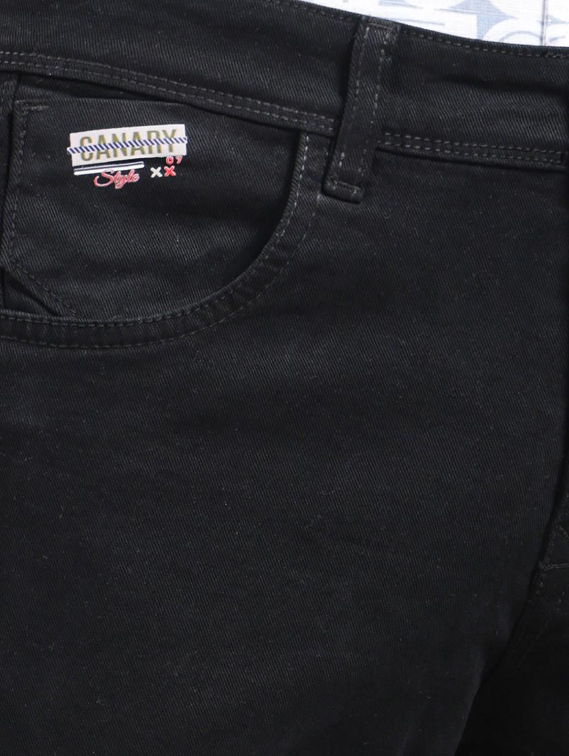men black plain mid rise relaxed fit jeans - 22013446 - Standard Image - 5
