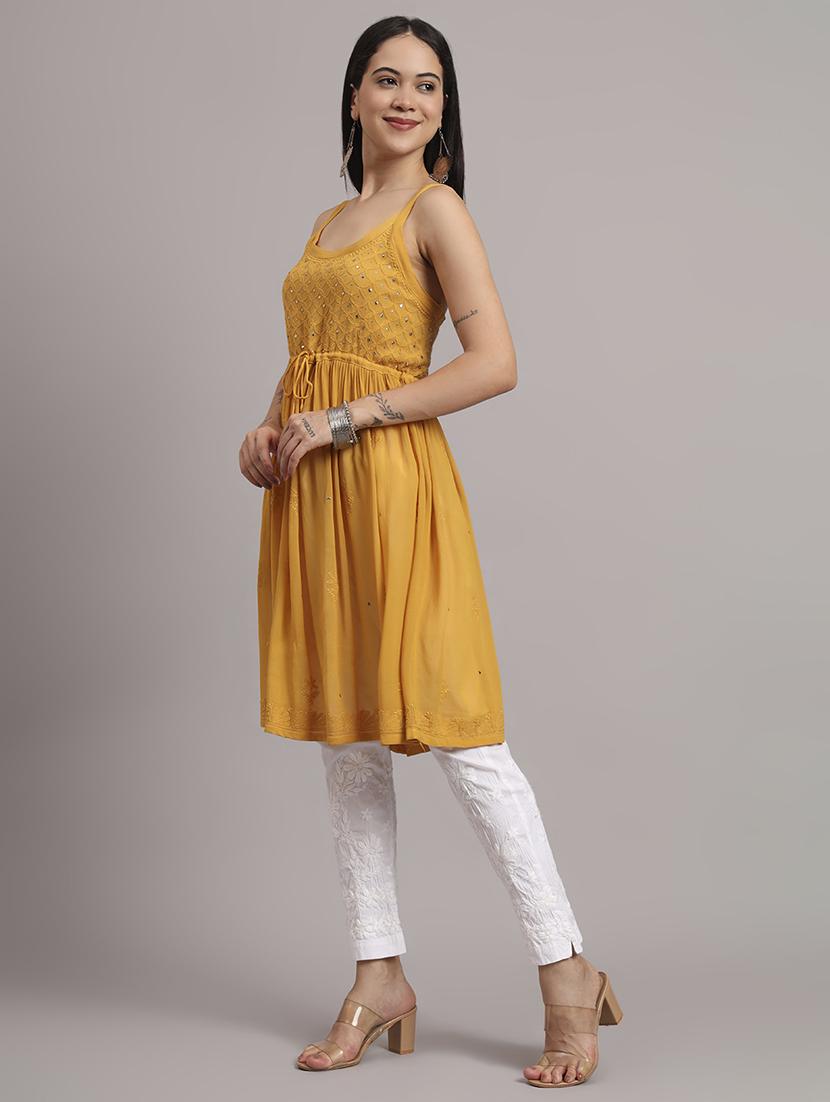 women embroidered shoulder strap flared kurta - 22013541 - Standard Image - 3