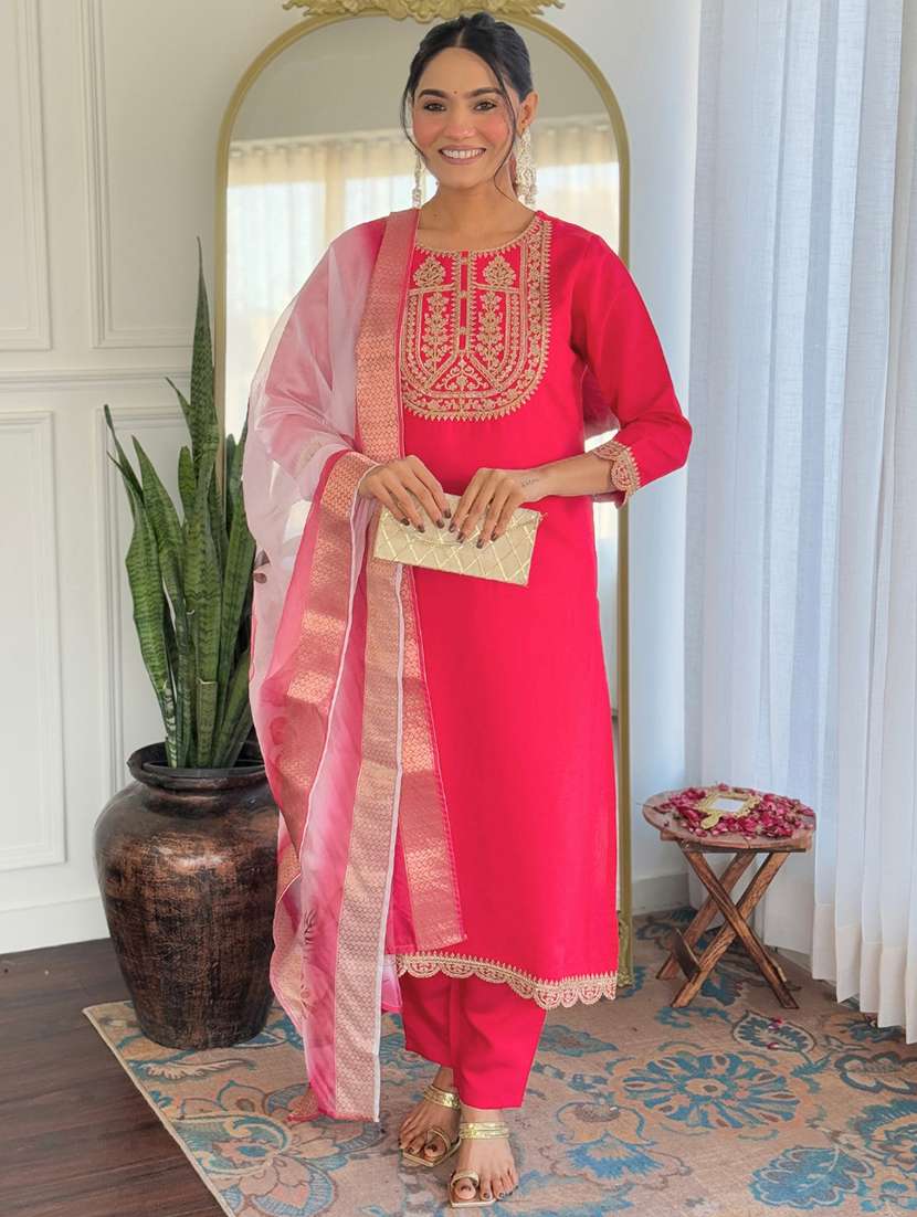 women embroidered three quarter sleeve kurta pant with dupatta set - 22014113 - Zoom Image - 0