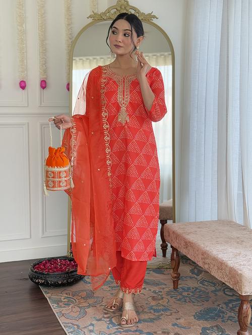 women embroidered three quarter sleeve kurta pant with dupatta set - 22014119 - Standard Image - 0
