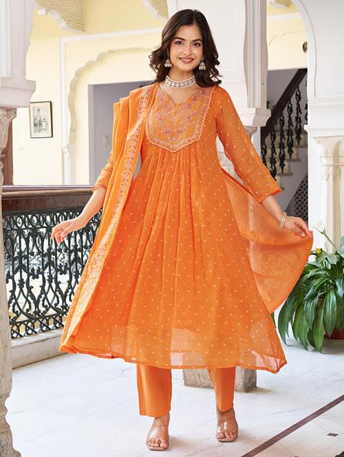 women embroidered three quarter sleeve kurta pant with dupatta set - 22014133 - Standard Image - 0