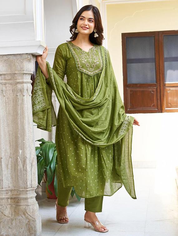 women embroidered three quarter sleeve kurta pant with dupatta set - 22014134 - Zoom Image - 0