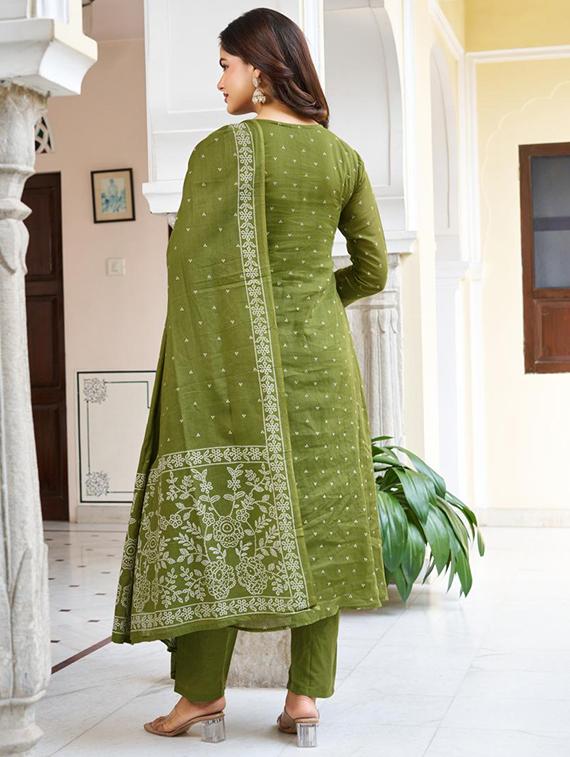 women embroidered three quarter sleeve kurta pant with dupatta set - 22014134 - Standard Image - 3