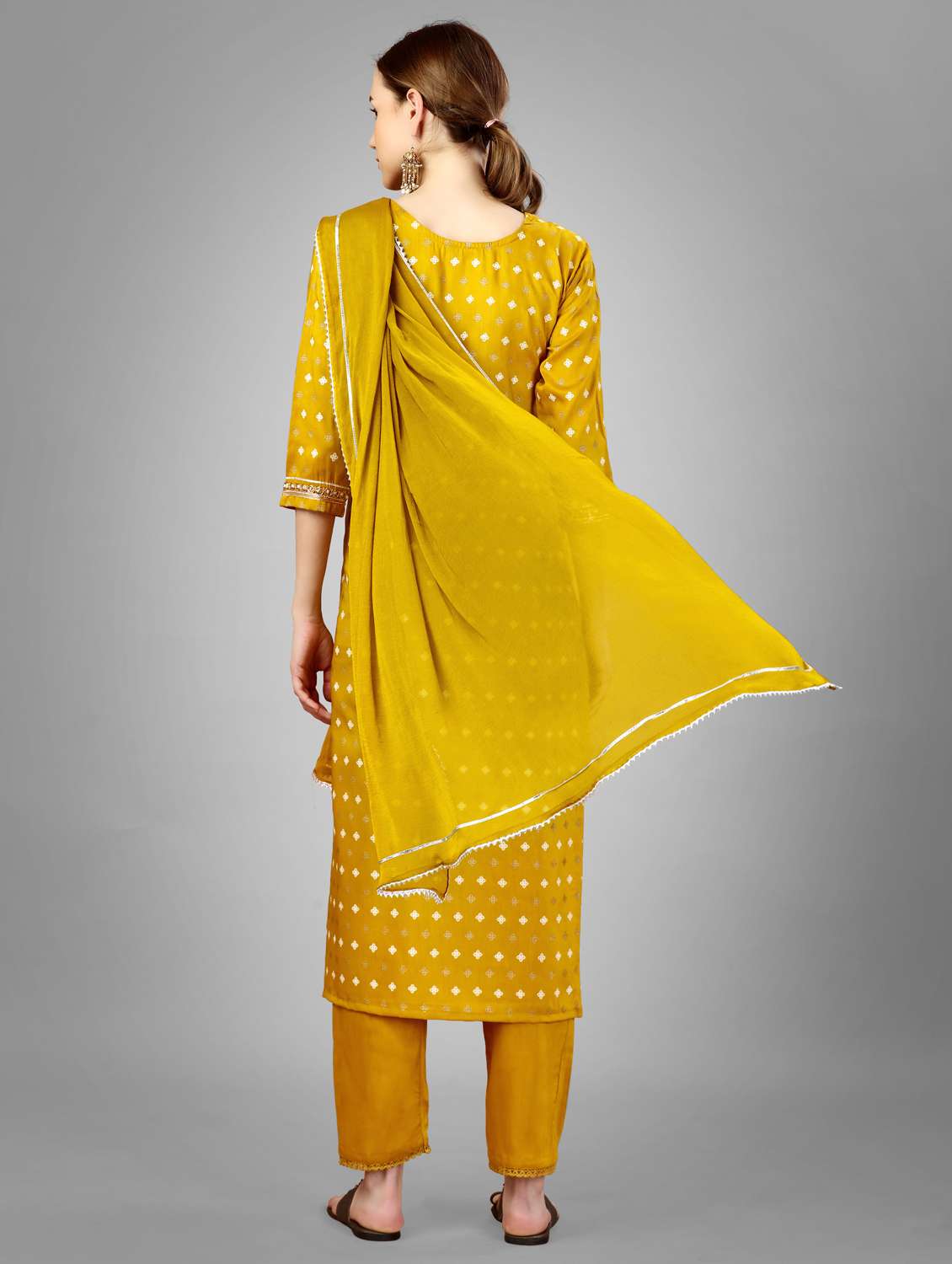 women three quarter sleeve kurta pant with dupatta set - 22014164 -  Standard Image - 3