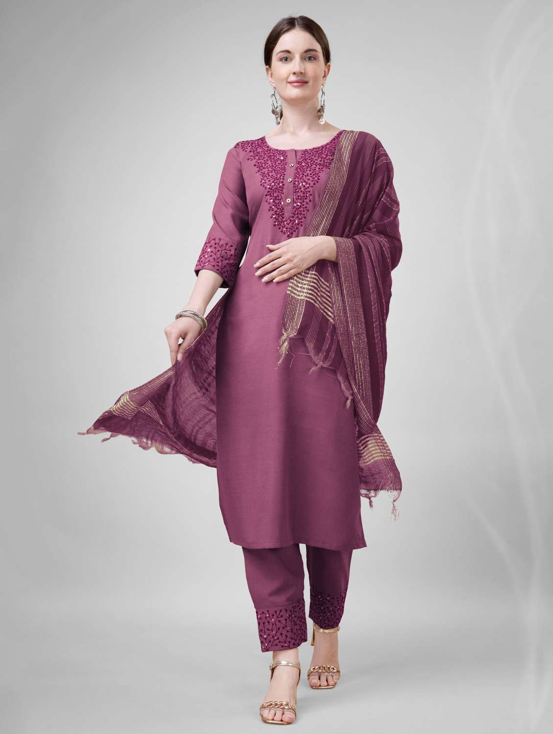 women three quarter sleeve kurta pant with dupatta set