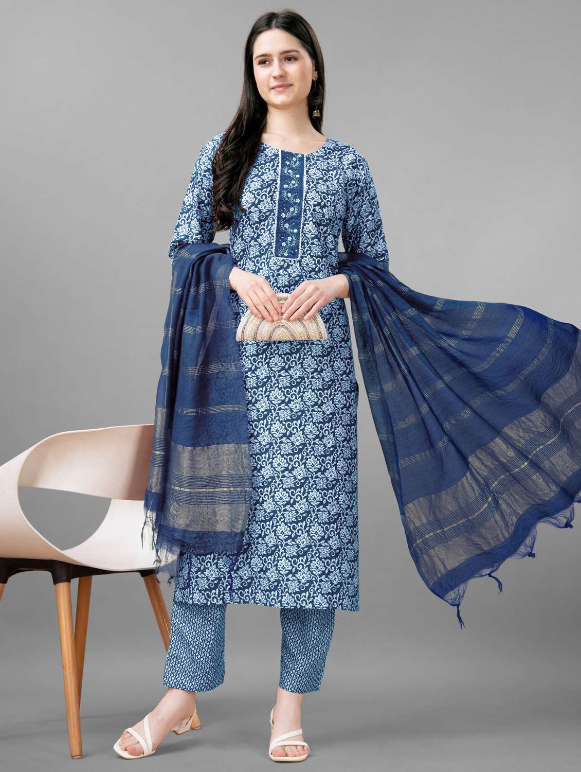 women three quarter sleeve kurta pant with dupatta set
