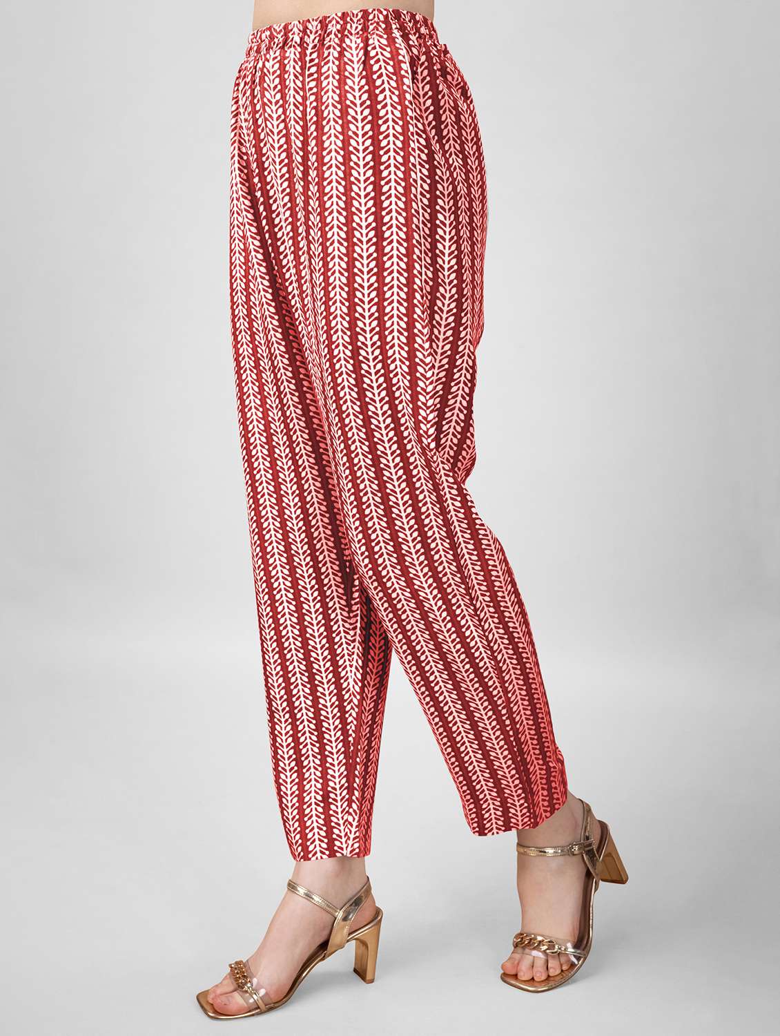 women printed three quarter sleeve kurta pant with dupatta set - 22014175 - Standard Image - 5