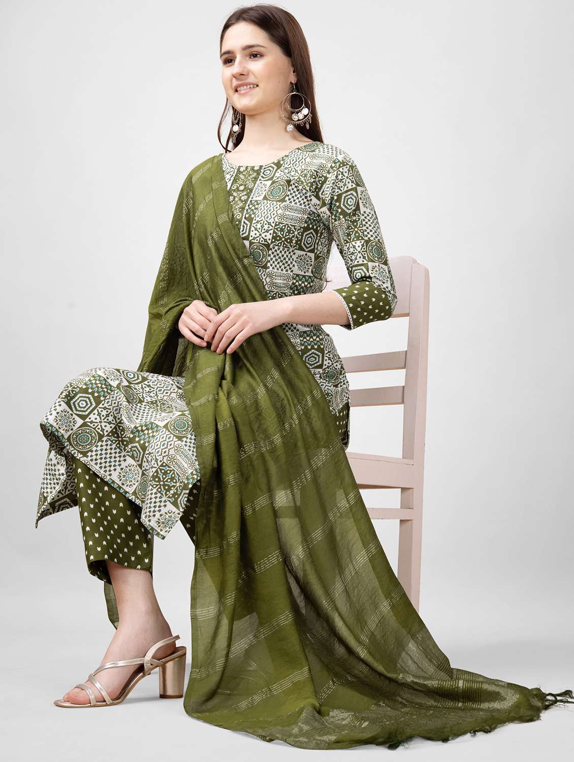women printed three quarter sleeve kurta pant with dupatta set - 22014178 -  Standard Image - 3