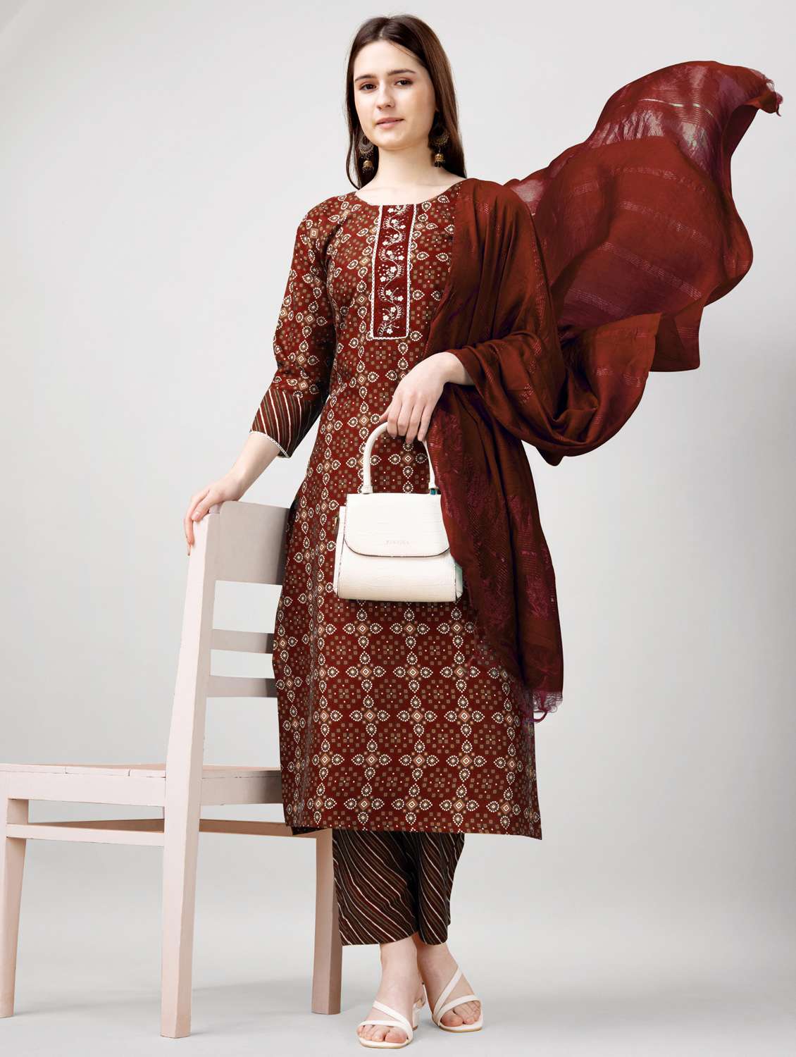 women three quarter sleeve kurta pant with dupatta set