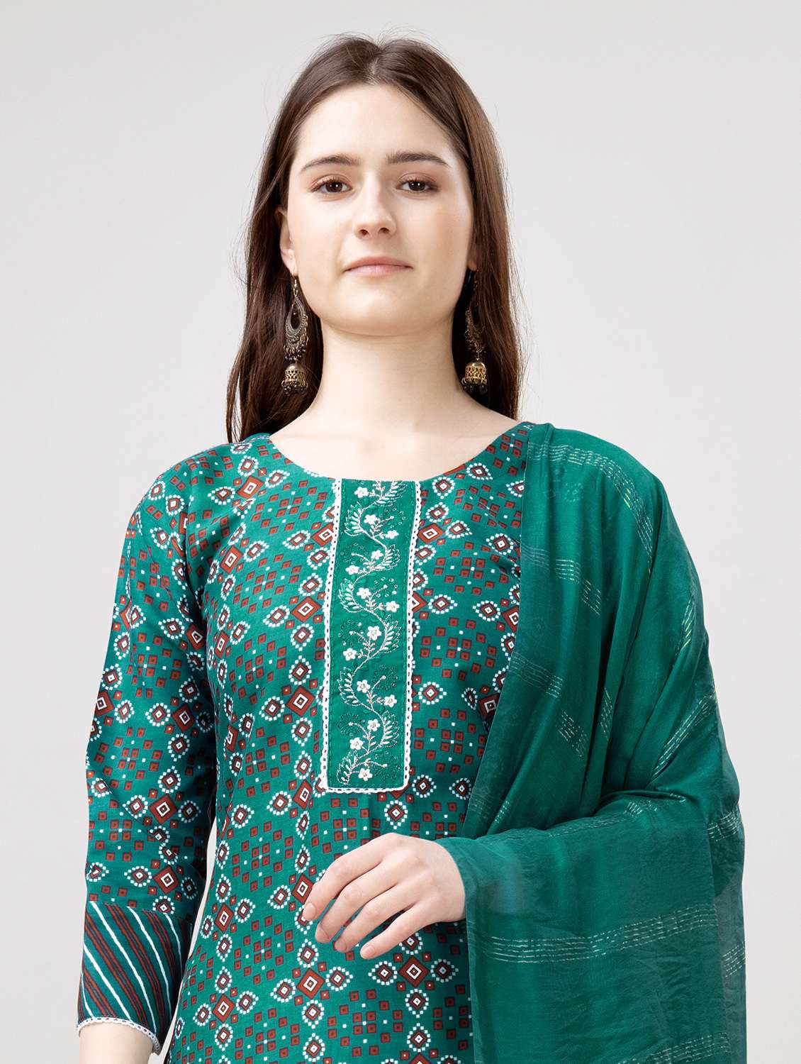 women three quarter sleeve kurta pant with dupatta set - 22014183 -  Standard Image - 3