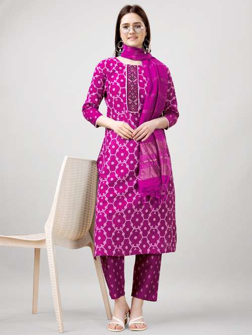 women three quarter sleeve kurta pant with dupatta set - 22014191 -  Standard Image - 0