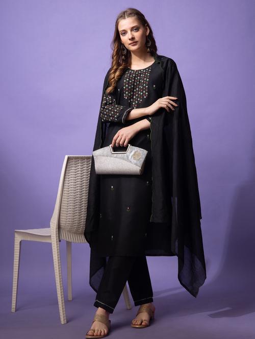 women three quarter sleeve kurta pant with dupatta set - 22014194 -  Standard Image - 0