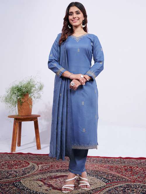 women three quarter sleeve kurta pant with dupatta set - 22014196 -  Standard Image - 0
