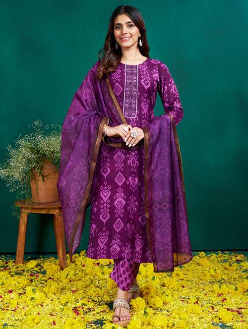 women printed three quarter sleeve kurta pant with dupatta set - 22014232 -  Standard Image - 0
