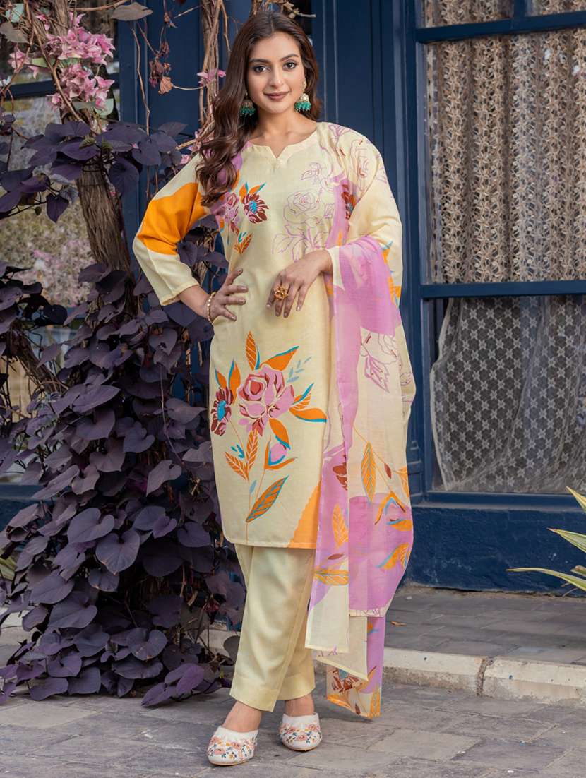 women floral print three quarter sleeve kurta pant with dupatta set