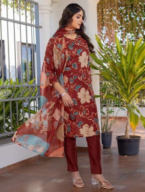 women three quarter sleeve kurta pant with dupatta set - 22014258 - Standard Image - 0